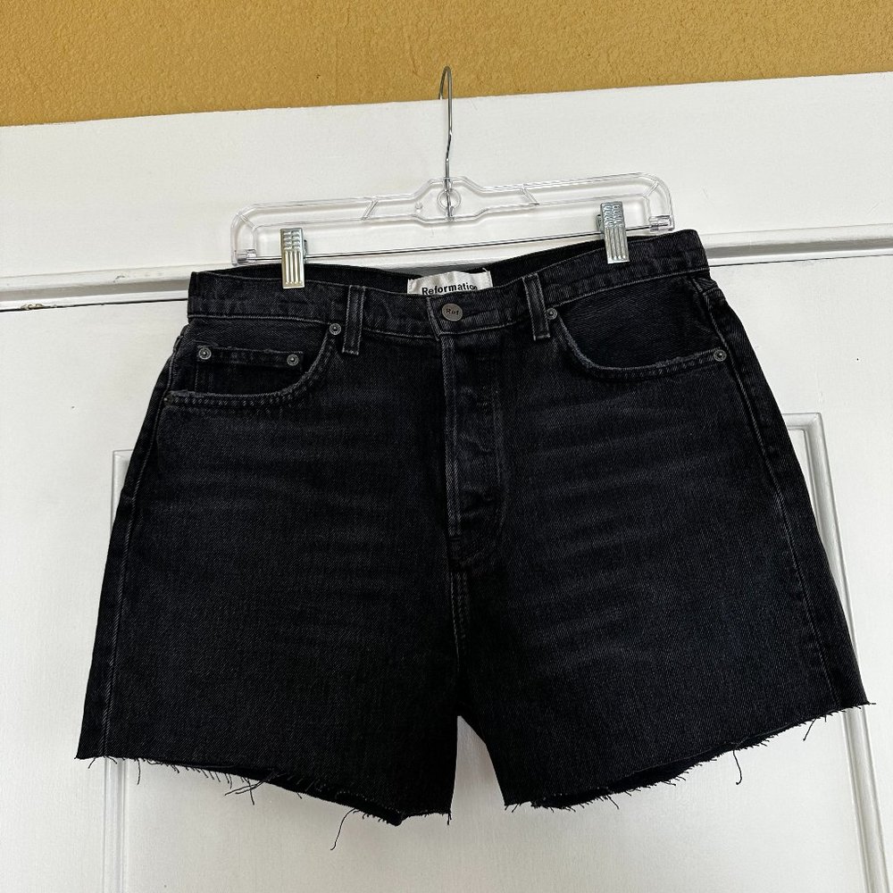 REFORMATION black denim shorts 30w